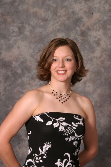 Unidentified Phi Mu Convention Portrait Photograph 3, July 11, 2004 (image)