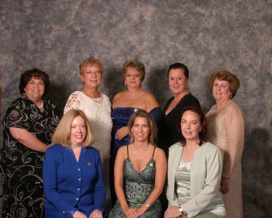 Phi Mu Foundation Officers Convention Portrait Photograph 4, July 11, 2004 (image)