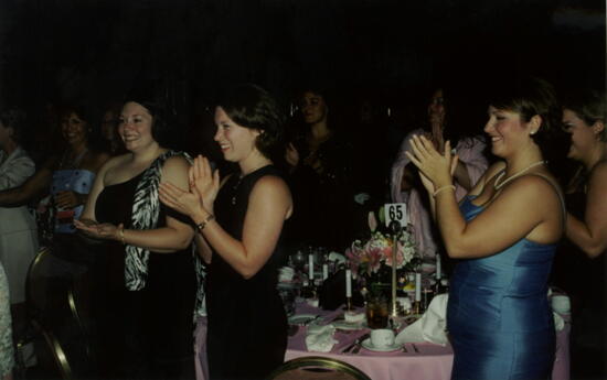 Phi Mus Applauding at Carnation Banquet Photograph, July 4-8, 2002 (image)