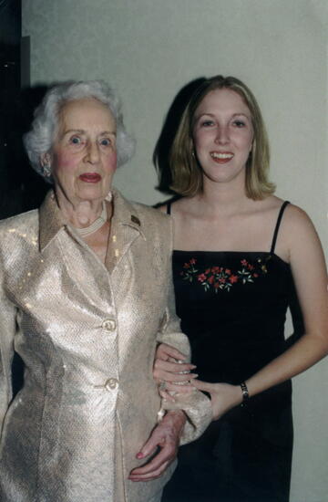 Ada Henry and Unidentified at Carnation Banquet Photograph, July 4-8, 2002 (image)