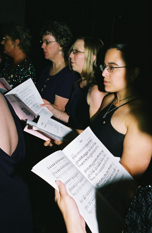 Convention Choir Singing Photograph 3, July 4-8, 2002 (Image)