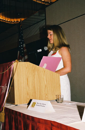 Unidentified Phi Mu Speaking at Convention Photograph 1, July 4-8, 2002 (image)