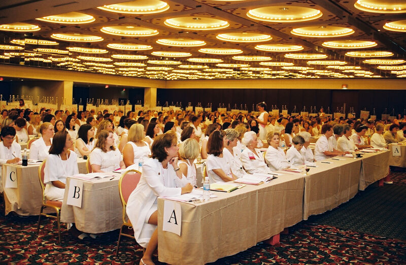 Phi Mus in Convention Session Photograph 2, July 4-8, 2002 (Image)