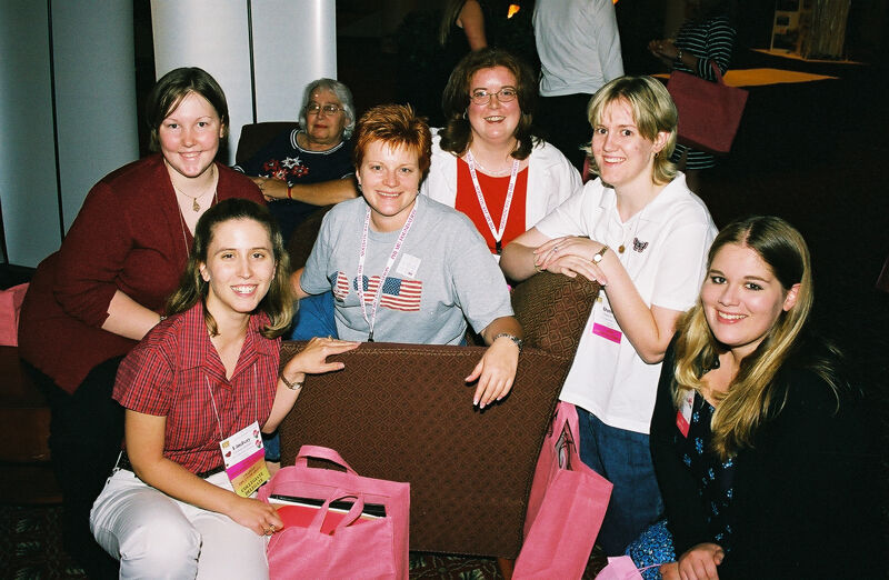 Donna Reed and Six Phi Mus at Convention Photograph 2, July 4-8, 2002 (Image)