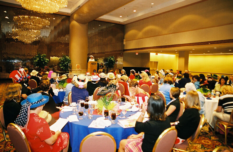 Convention Officers' Luncheon Photograph 1, July 4-8, 2002 (Image)
