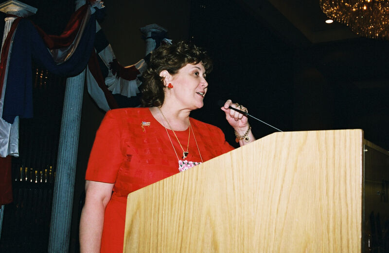 Mary Jane Johnson Speaking at Convention Welcome Dinner Photograph 2, July 4, 2002 (Image)