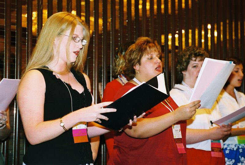 Convention Choir Singing Photograph 13, July 4-8, 2002 (Image)