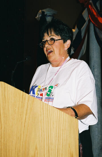 Penny Cupp Speaking at Convention Photograph 1, July 4-8, 2002 (image)