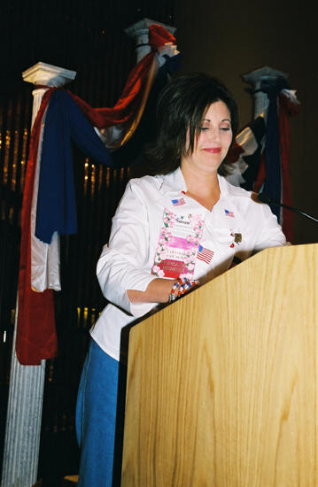 Susan Kendricks Speaking at Convention Photograph 3, July 4-8, 2002 (image)