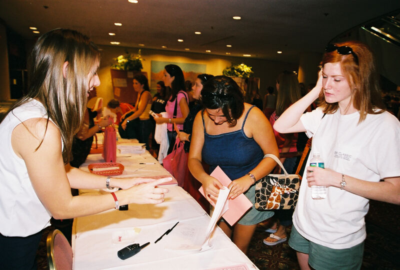 Phi Mus Registering for Convention Photograph 12, July 4-8, 2002 (Image)