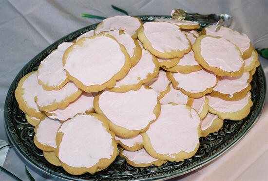 Tray of Cookies at Convention Photograph, July 4-8, 2002 (image)