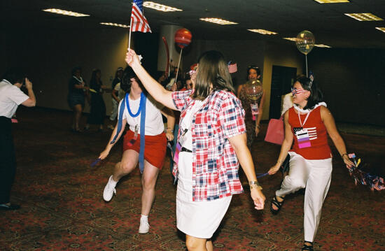 Phi Mus in Patriotic Parade at Convention Photograph 5, July 4, 2002 (image)