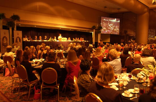 Convention Photograph 19, July 4-8, 2002 (image)