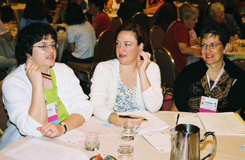 Three Phi Mus in Convention Discussion Group Photograph 14, July 4-8, 2002 (Image)