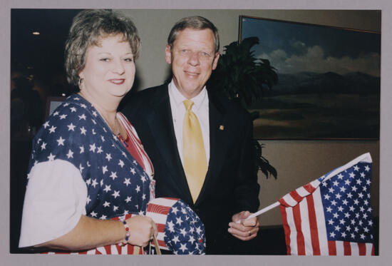 Kathy Williams and Johnny Isakson at Convention Photograph 1, July 4-8, 2002 (image)