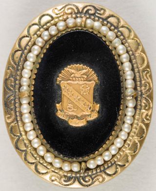 Sigma Kappa Coat-of-Arms Brooch Pin