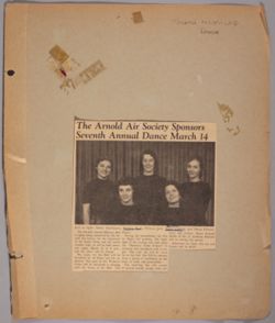 SK_HQ_Box 8_Scrapbook 23_014_01.jpg