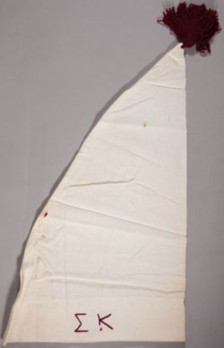 SK_HQ_Box 8_Scrapbook 23_014_02.jpg