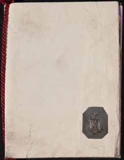 SK_HQ_Box 3_Scrapbook 10_087_01_01.jpg