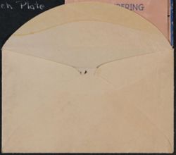 SK_HQ_Box 3_Scrapbook 9_019_04_02.jpg