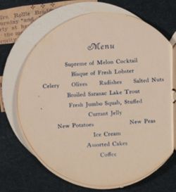 SK_HQ_Box 3_Scrapbook 9_009_01_06.jpg