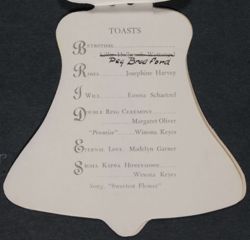 SK_HQ_Box 3_Scrapbook 9_029_02_07.jpg