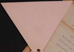 SK_HQ_Box 2_Scrapbook 8_009_01_02.jpg