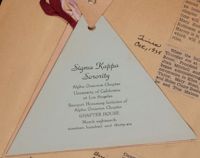 SK_HQ_Box 2_Scrapbook 8_055_01_03.jpg