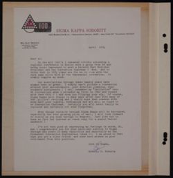 SK_HQ_Box 16_Scrapbook 49_035.jpg