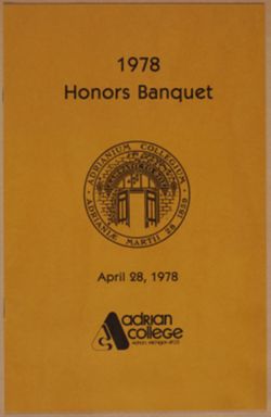 SK_HQ_Box 11_Scrapbook 48_050_02_01.jpg