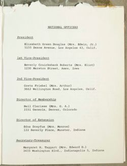 SK_HQ_Box 7_Scrapbook 22_067_02_15.jpg