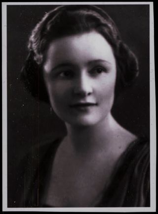 Viola Nichols Portrait Photograph, 1921