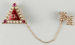 Dorothy Rosenbaum Crown Pearl and Garnet Point Badge with Beta Nu Chapter Guard, February 23, 1952