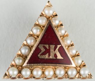 Marion Snow Crown Pearl Badge, 1932