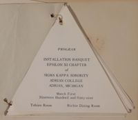 SK_HQ_Box 12_Scrapbook 38_006_01_03.jpg