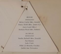 SK_HQ_Box 12_Scrapbook 38_006_01_07.jpg