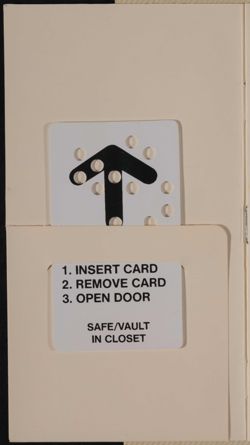 SK_HQ_Box 20_Scrapbook 61_055_01_02.jpg