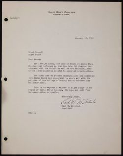 SK_HQ_Box 25_Scrapbook 101_020.jpg