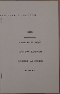 SK_HQ_Box 15_Scrapbook 45_030_02_05.jpg