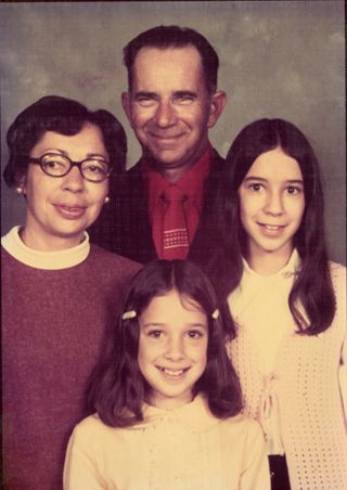 Barbara, Stevee, Marcia, and Susan Yakub Photograph