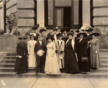 Officers of the National Federation of Musical Clubs, including Leila Elliott