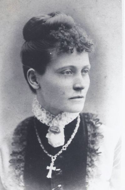 Elizabeth Mitchner