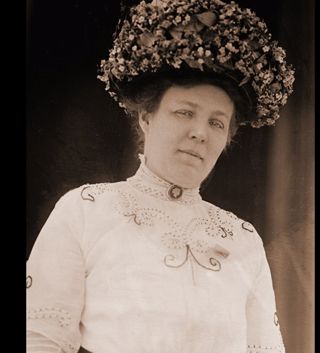 Meta Berger's Campaign for School Board Member, 1915