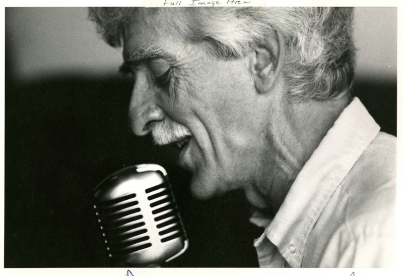 Toots Makes Music Photographs