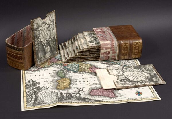 Atlas Historique.