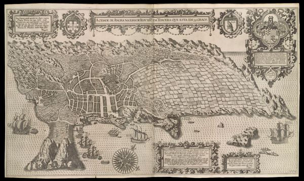 A cidade de Angra na ilha de Jesu Xpo da Tercera. Que esta em 39. graos. 

[Upper Cartouche reads] Ipsa frequens populo agricolis haec Angra receptus Pinguia Tercerae qui iuga bobus arant. Tuta quod arce, sacro quod praeside et aucta senatu Imperium rex huc transfulit omne maris, Insulae ubi quas falconum conspectus Azores, Nescius id; Flandras nauita Belga facit. Hoogerb. Baptista a Doetechum sculp:

[Lower Left Cartouche reads] Angrae urbis tercerae que insularum quas Azores vocant maxima & copioso glasti proventu ditissima accurata cum arce delineatio Hanc ob Episcopi praefecti et regii senatus auctoritates aliae tanque supremam respiciunt. Auctor, Ioannes Hugonius A. Linschoten. a. 1595. 

[Lower inscription reads] 150 en 151