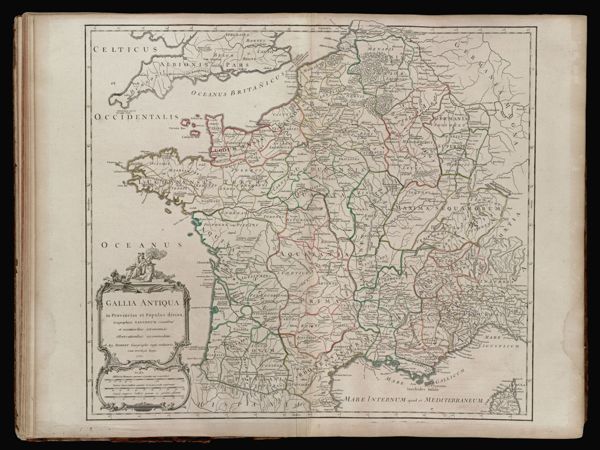 Gallia Antiqua in provincias et populos divisa, Geographicis Sansonum conatibus et recentioribus astronomicis observationibus accommodata. ab Æg. Robert Geographo regis ordinario. Cum privilegio regis. 1750.