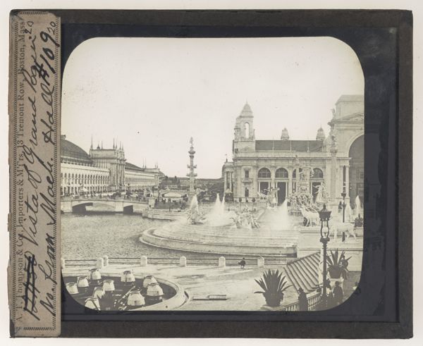 Vista of Grand [...]