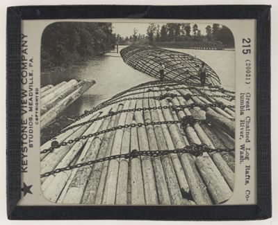 Great Chained Log Rafts,Columbia River, Wash.