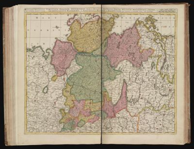 Circulus Saxoniæ Inferioris divisa in ducatus Brunsici, Zellæ, Hosatiæ, Meklenburgi et Bremæ Archiepiscopatum Magdeburgi; et Episcopatus Hildesii et Halberstadii...